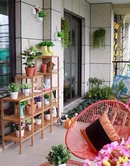  「花盆固定」阳台别只用来晒衣服了，这样装，还能让你多出一房！