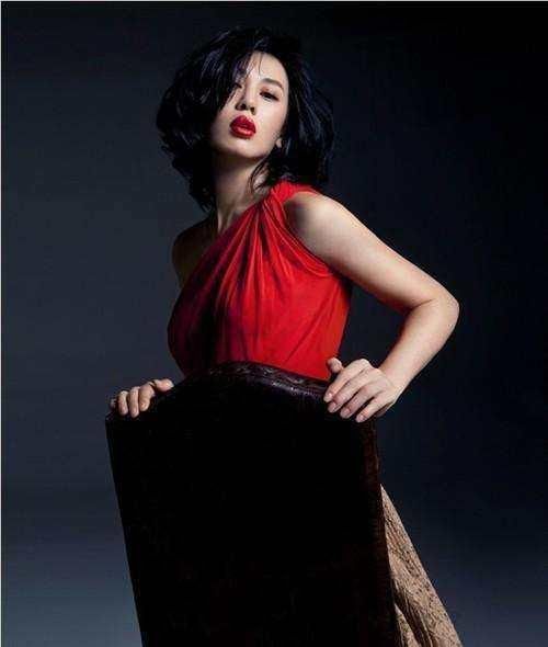 余男，骨子里渗出来的性感无人能比