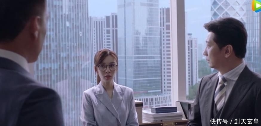 【科东】《精英律师》感情线留白?两细节表明何赛正式恋爱,罗槟没选戴曦