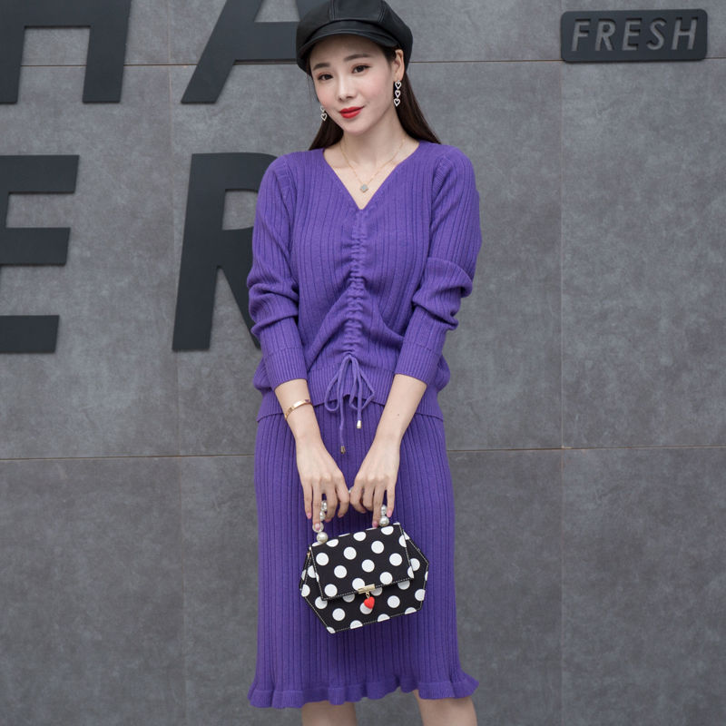 款式“顶级”洋气的女裙，价钱不贵巨有范，女人穿着美翻一条街