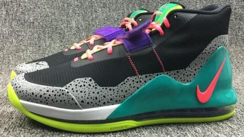  【雨鞋】Nike Air Force Max，能否代替雨鞋？