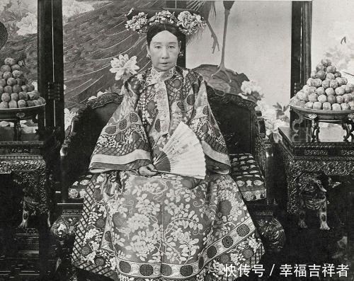 「蓄长指甲」身份高贵的象征 慈禧太后有一套怎样繁琐的美甲方法