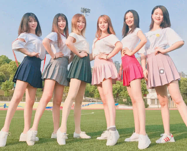 抖音火了一条裙子,外表平常却有“特殊用处”?网友:跪求链接