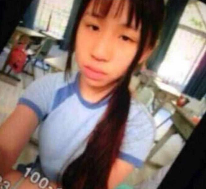 蔡萝莉的素颜照让人失望，杨清柠闺蜜顾茜茜，对不起，打扰了！