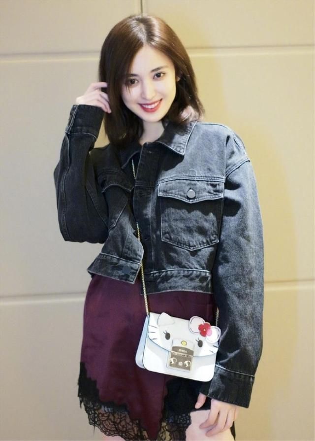 倪妮古力娜扎秦岚三人撞衫，同款牛仔外套，不拼颜值拼衣品