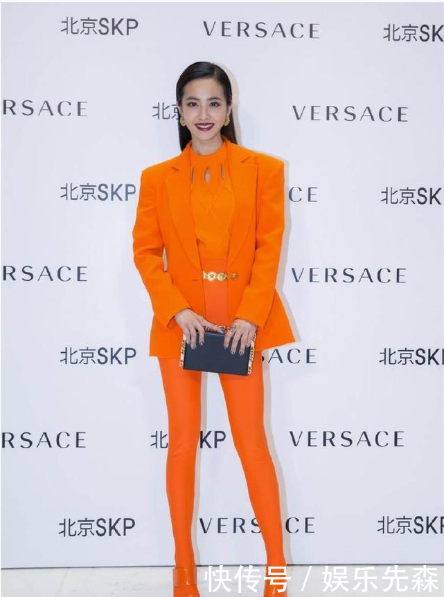 37岁蔡依林助阵李宇春演唱会太抢眼,身高差20cm依旧180既视感!