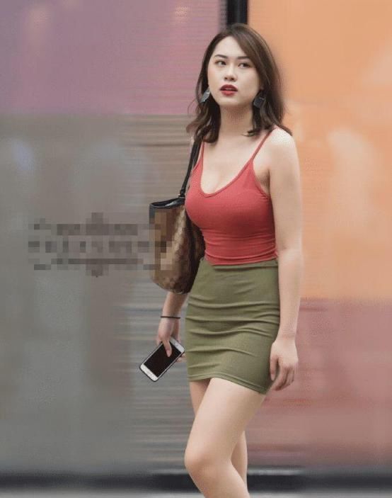  呈现|美女小姐姐顾盼流转，小姐姐优雅聪慧的穿搭，灵动非凡！