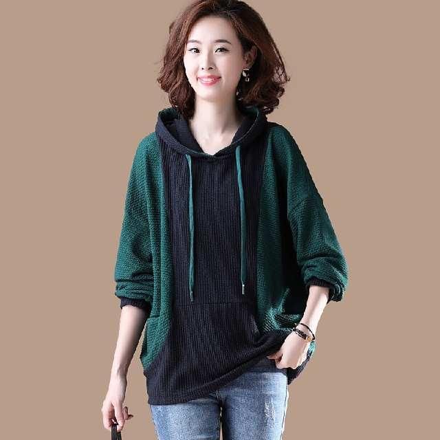 天渐凉别穿裙子，这些卫衣显年轻又好看，四五十女人秋天穿美了