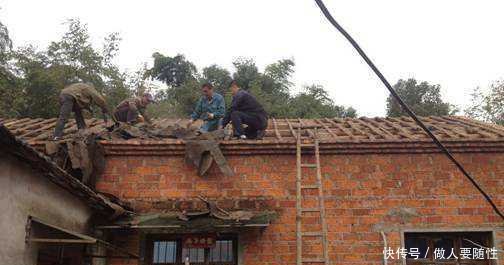 农村这几种人抓紧回农村盖房子吧！国家给补贴，再不抓紧就晚了！