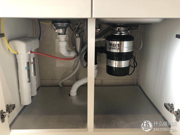 拯救mini厨房二-垃圾处理器开箱及水槽下收纳