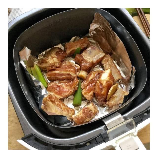『食物』朝思暮想的空气炸锅总算买回家,但我想劝还没有买的盆友慎重下手