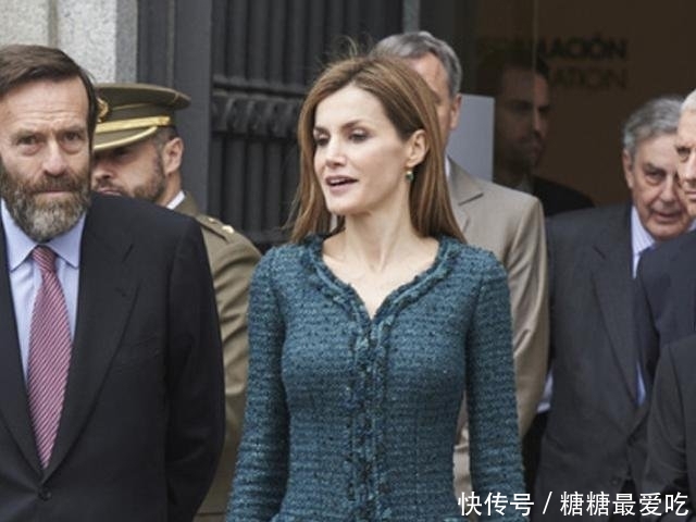 『懂得』优雅女人懂得穿裙子不能过短,看西班牙王妃就知道,40岁该这样穿