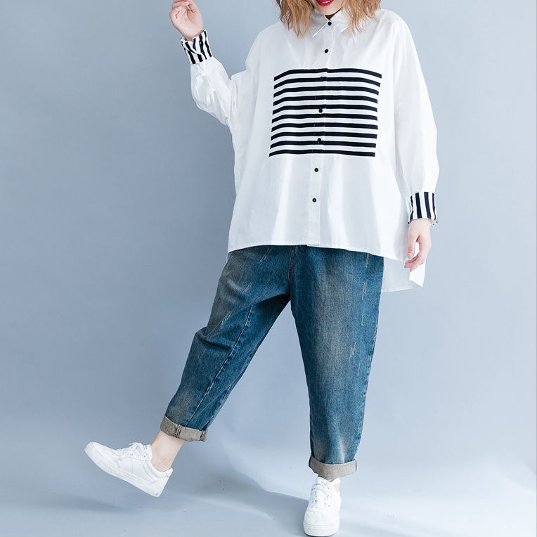 这才是早秋流行“小衫+半裙短小”，赶紧来看看下面女人，超美嫩