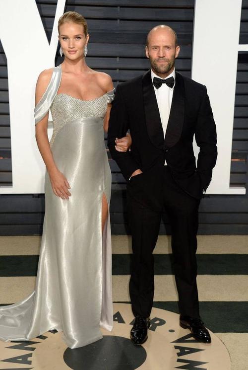 19岁就是维密天使，未婚生子，却活成了所有人最想要的样子！