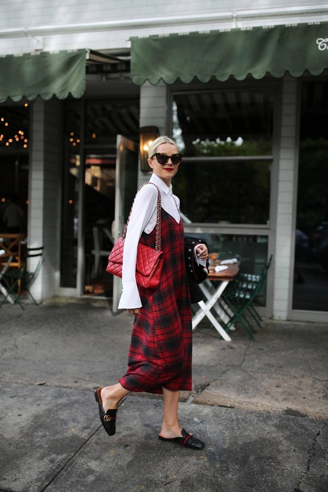 热巴的吊带裙，杨幂的开衩裙，今夏超美的裙子都在这了！