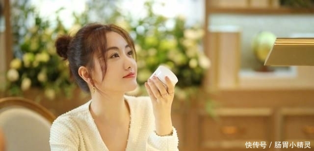 「没错」《明星大侦探》终于要更新了,没错,就是那些老观众们期待的嘉宾