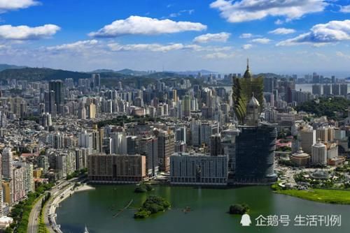 这座中国城市很任性,全城巴士对游客免费,景区还免门票!