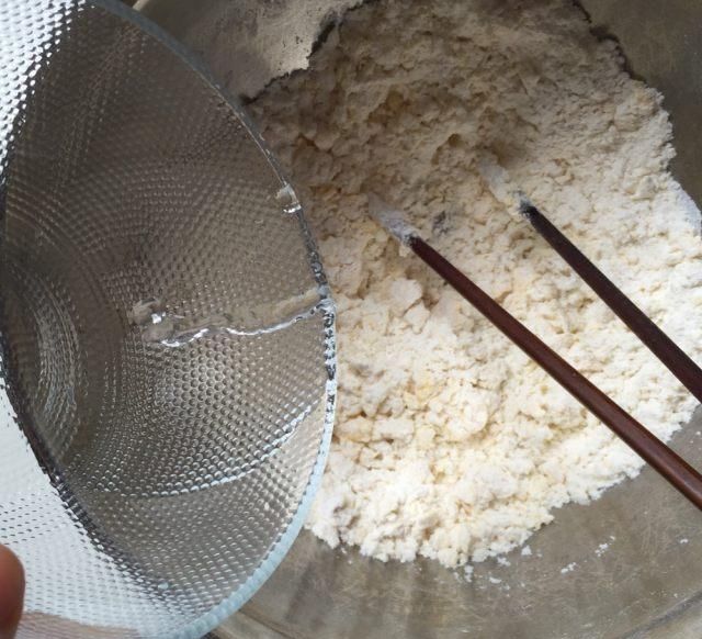  「营养」芝麻咸脆饼干，又香又脆，营养还健康，特别好吃！