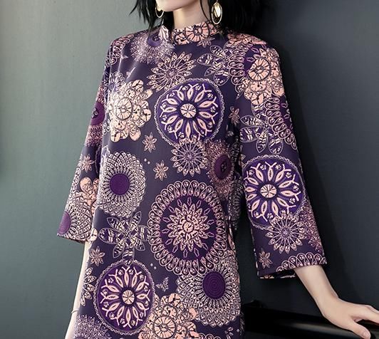 女人到了50岁，中秋别穿秋裙回家！学学中国女人穿旗袍，忒时髦