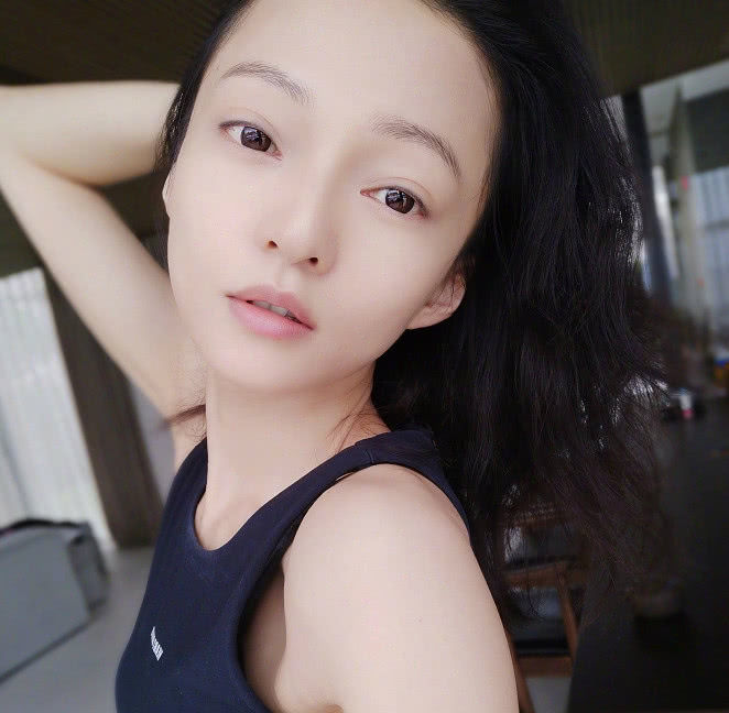 陈伟霆减肥，张韶涵减肥，谢娜减肥，一个比一个夸张，我服