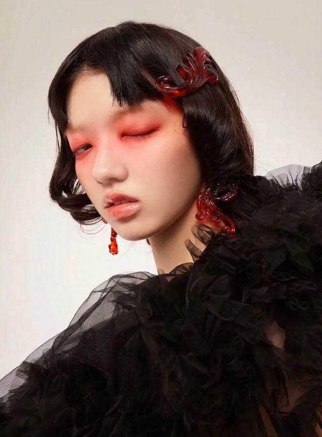  「考验」病娇腮红妆——太考验颜值了！