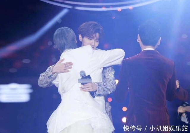 蔡徐坤李宇春谁是压轴