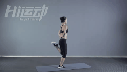 杨紫分手后竟然瘦了这么多，机场照小腿细的让人心疼