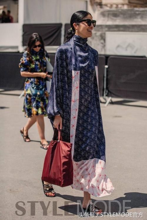 2018入秋的潮流裙装了解一下!