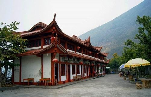 想返乡创业？农村3个生意都不错，起早贪黑的干，月入1万不算难