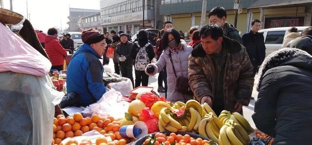  「回村」农民工陆续回村了，咋年集还热闹不起来？这是为什么？