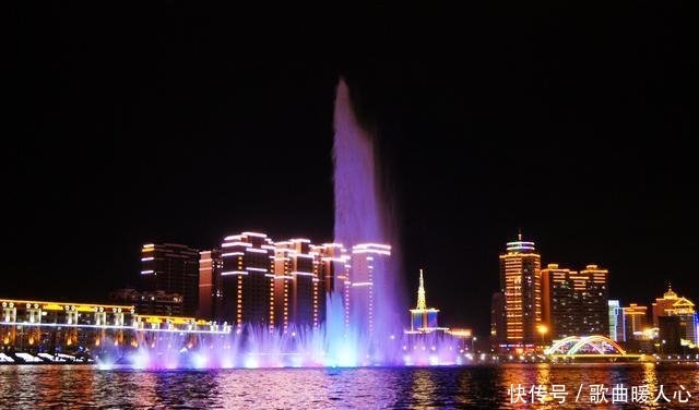 2019中国十佳不夜城排行榜，西安顺利上榜，居然没有上海