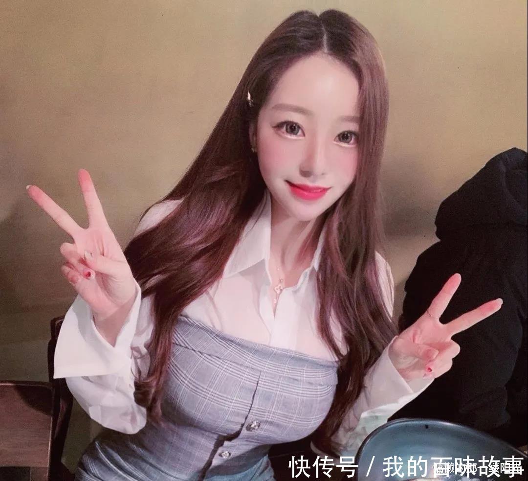 「不好看」时尚美女穿衣搭配之观察篇,出门逛街除了买买买,别忘了还有这事