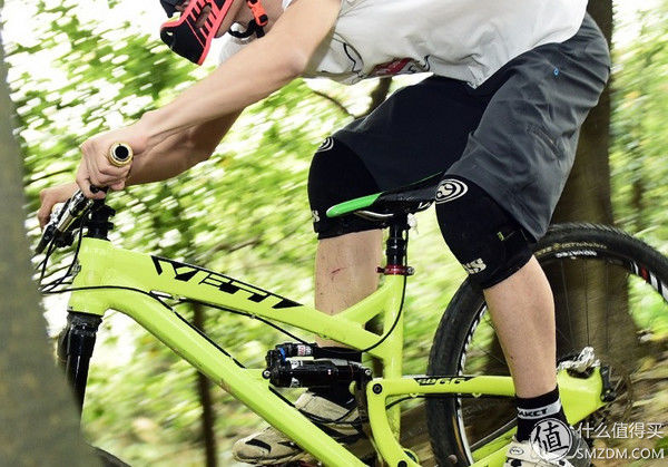 海绵还是硅胶-运动单车骑行裤如何选