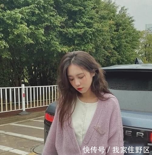  [搭配]听说在暖春之际，甜美又保暖的毛衣开衫，与仙女们更配哦
