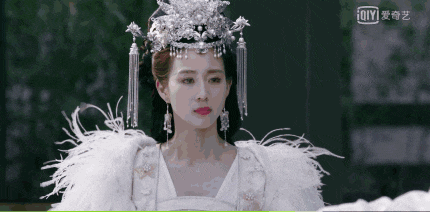 36岁的“海兰”张钧宁美炸!又一个黑化不用化浓妆的演技派