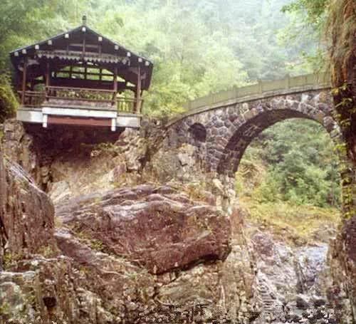 泽雅，山水深处的神秘小镇，藏着你向往的诗意风景