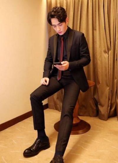 一大把年纪的朱一龙，终于身陷绯闻，粉丝：漏洞百出的瓜少吃点