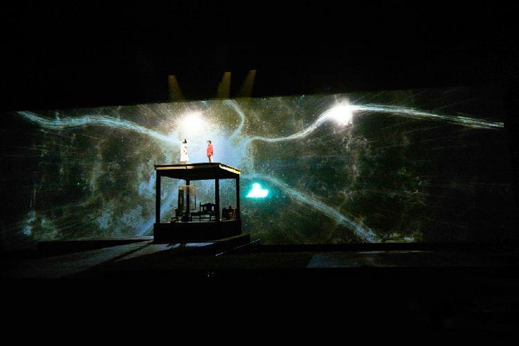 《只有峨眉山》全球公演，沉浸式演绎让游客移步换景