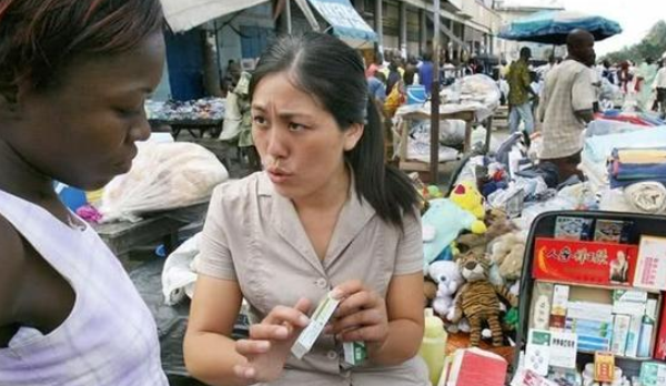 在农村为啥这么多人去非洲工作，都不愿回来？听听姑娘们都怎么说