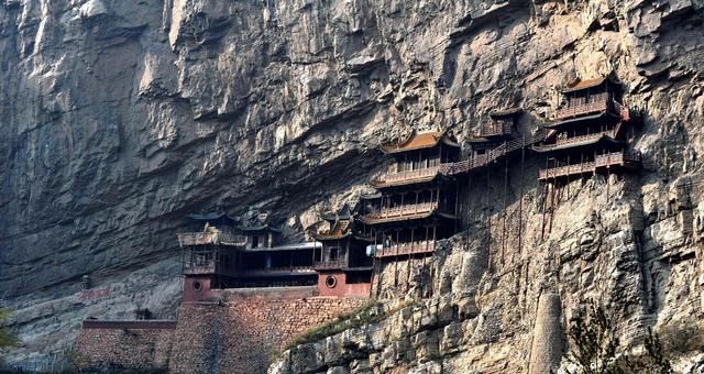 为何排队2小时 欣赏20分钟的山西悬空寺 能吸引众多游客？