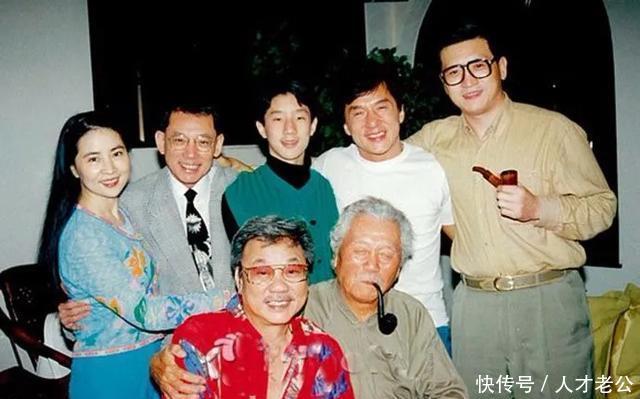  [身世]成龙亲哥哥：生父离世后自曝身世寻亲，七十多岁才见到大明星弟弟
