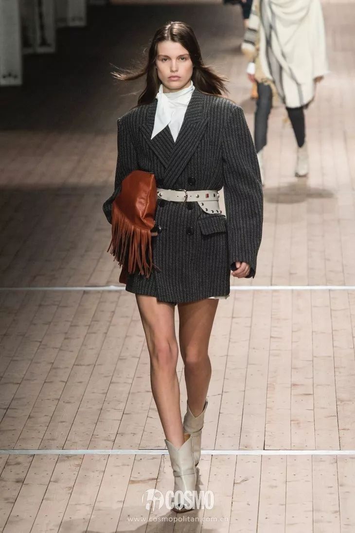 你可以没腰，但不能没腰带!