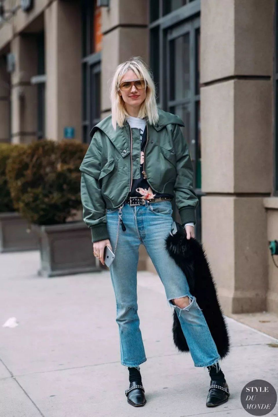 衣柜必备牛仔，夏末秋初就该这么穿!