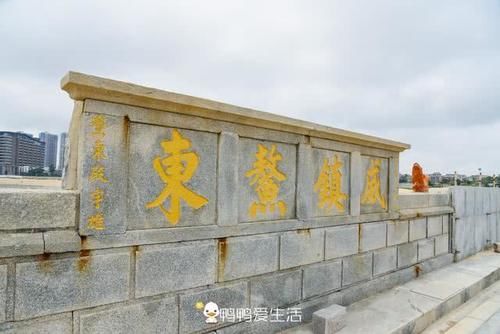  [建筑]国内最神奇的寺庙，举世罕见一岛一寺建筑，现实版海天佛国再现！