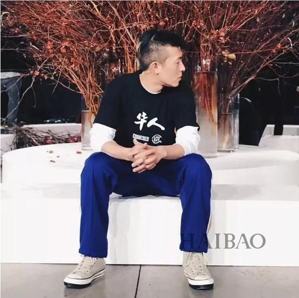 这些赤裸裸印着心情和口号的T恤太挑衅,没有点态度都不敢穿!是