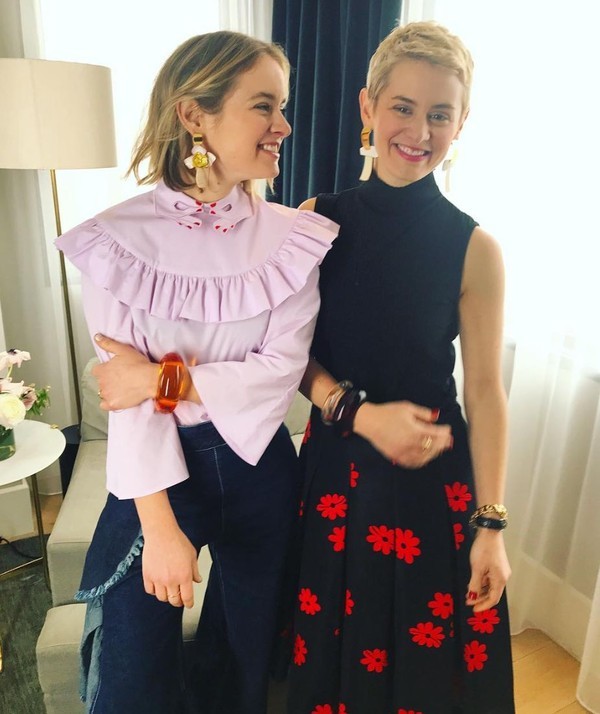 101女孩的少女感 原来靠这些“塑料”单品就能get