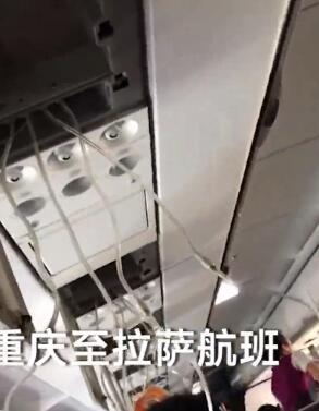 川航一航班玻璃破裂备降2人受伤:塔台呼叫机组