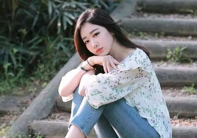 『芳心』愿意和你分享这些“秘密”的人,表明她多半已经对你芳心暗许了