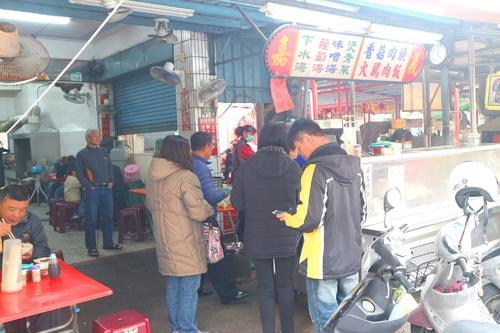 漫步台湾高雄街头,最爱小巷子里的烟火气