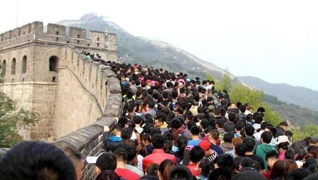 国庆最堵人的几个景区, 明年就算免费也不要去